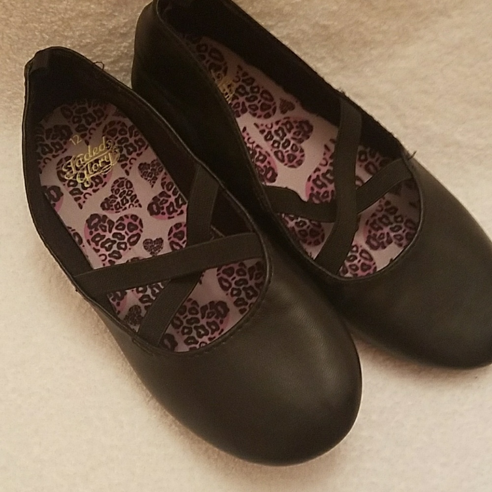 Like new black girls ballet flats