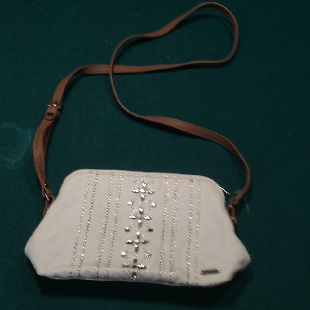 Purse never used
