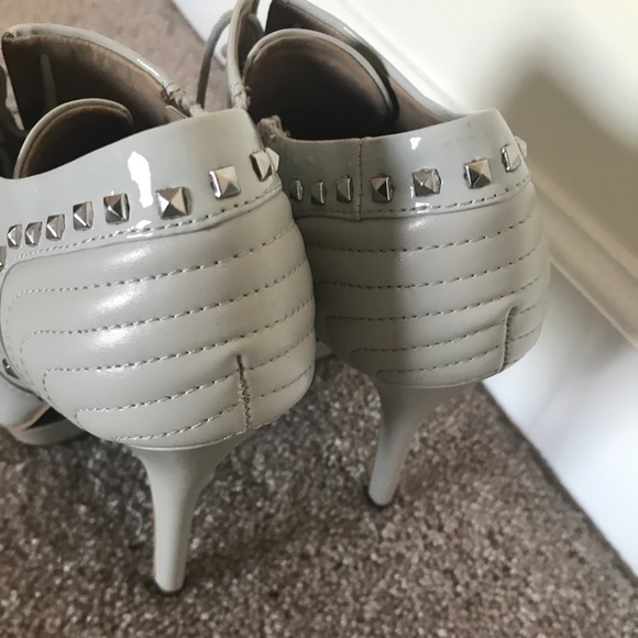 Beautiful Rachael Roy shoes - Picture 4 of 4