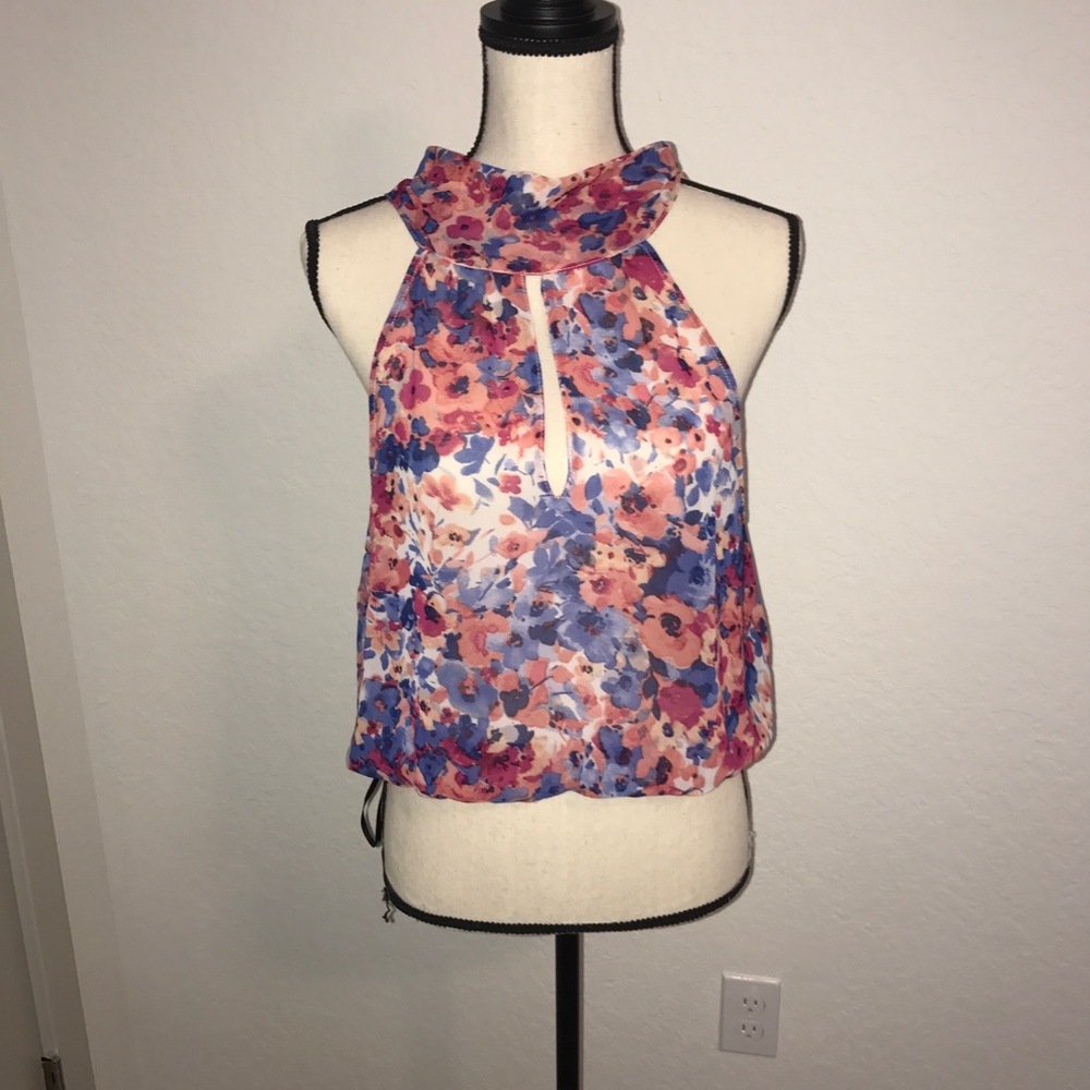 FOREVER 21 BRAND NEW SHIRT!