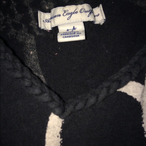 American Eagle Top - Picture 3 of 3