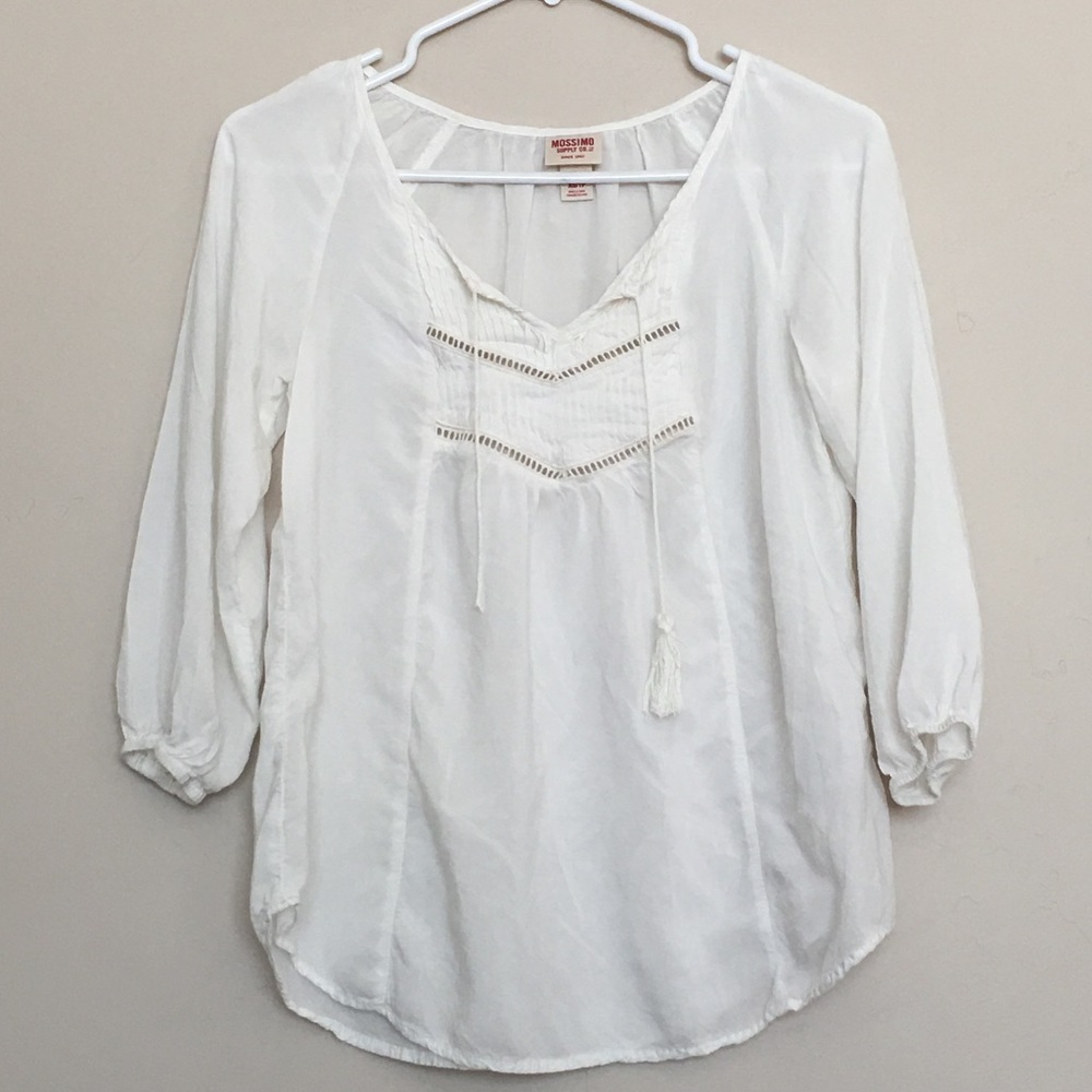 Quarter length sleeves-shirt