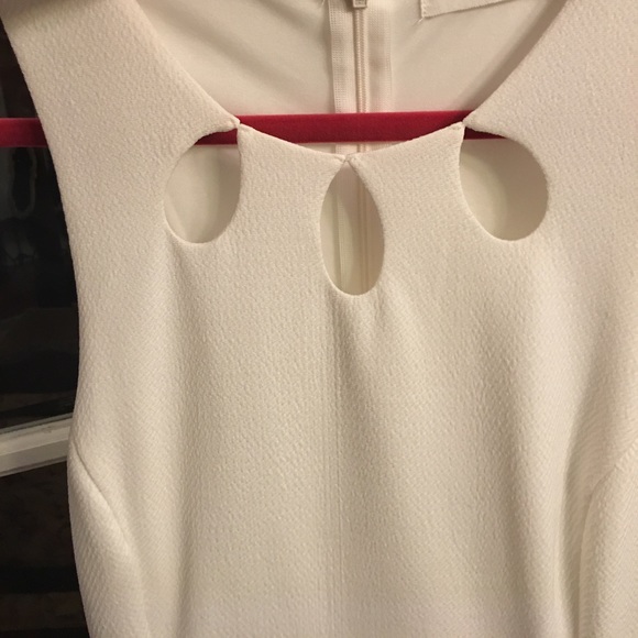 Lush off white romper medium NWT - Picture 5 of 6