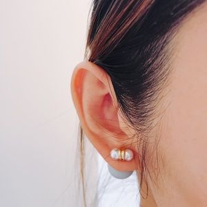 New pierced light grey pearl-look knob - elegant