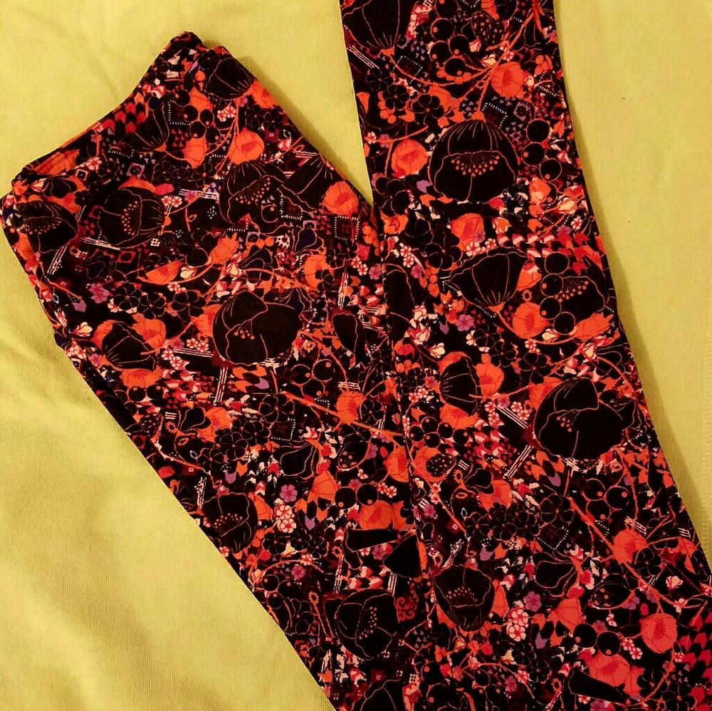 🌺HP🌺Lularoe OS leggings NWOT