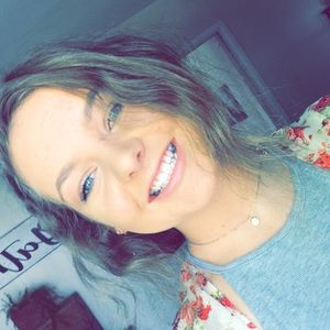 Meet your Posher, Faith