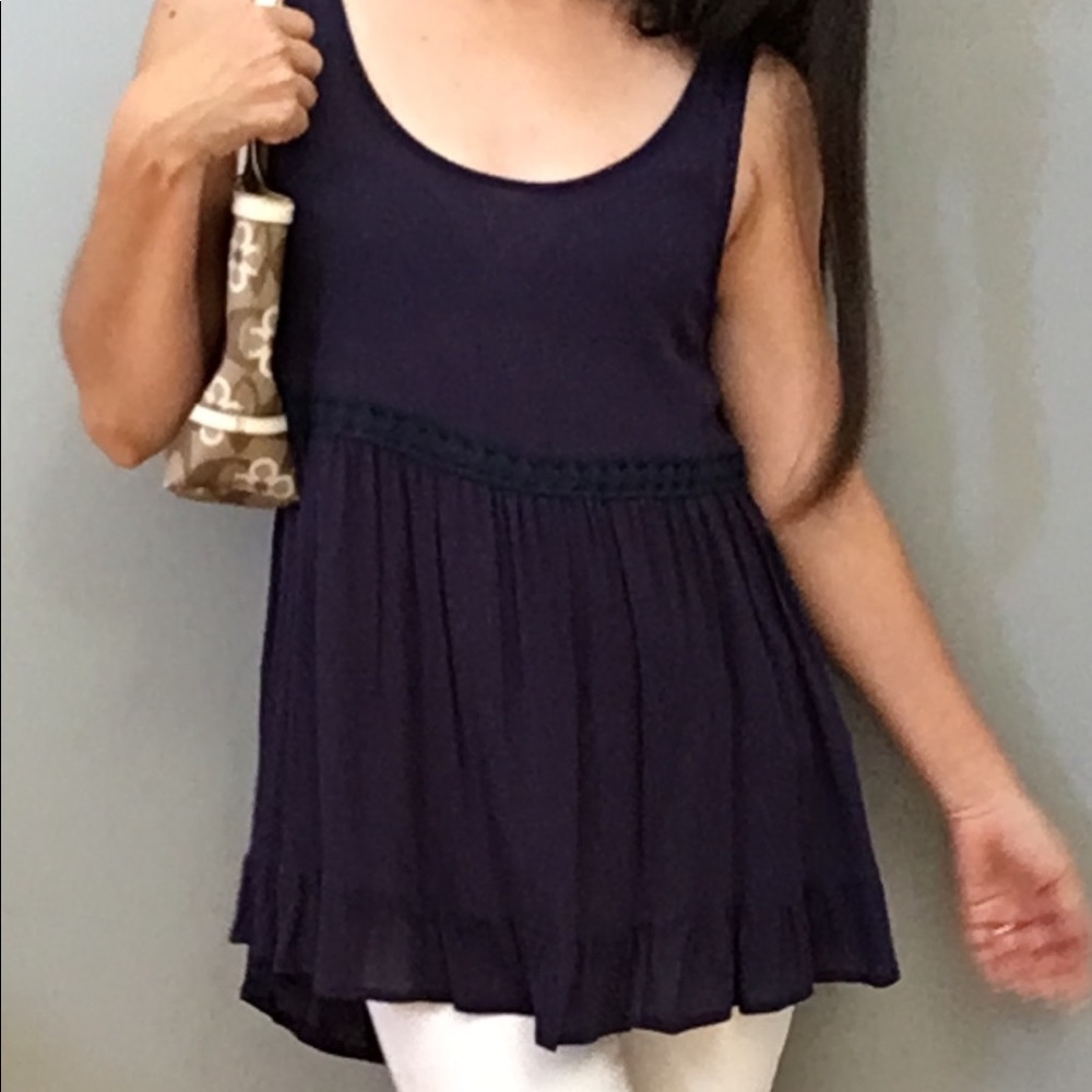 ❤️ SALE ❤️ Sleeveless Blue Ruffle Top