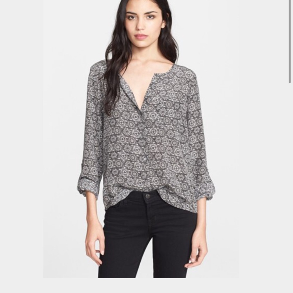 Joie dasha silk button up blouse size xs
