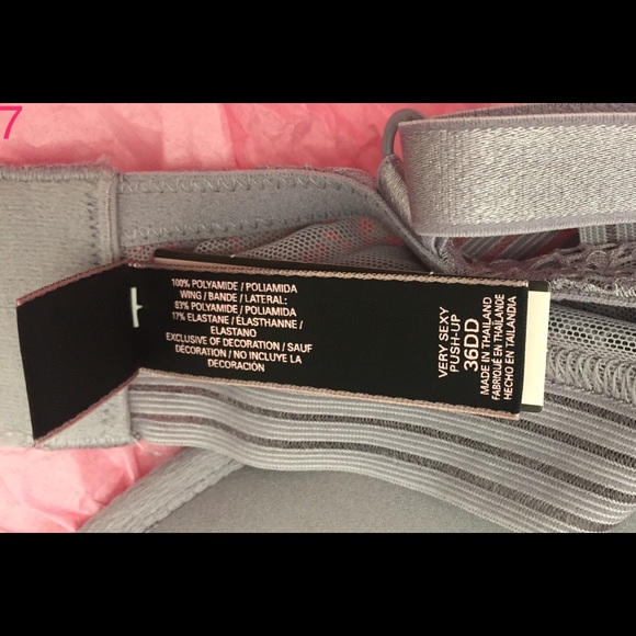 Victoria's Secret Very Sexy Push-up 36DD - Picture 5 of 6