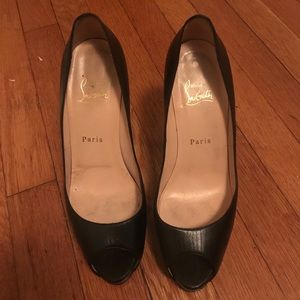 Christian louboutin peep toe platform