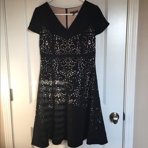 Elegant perforated pattern maternity dress