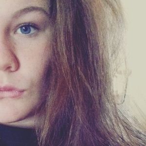 Meet your Posher, Zoe