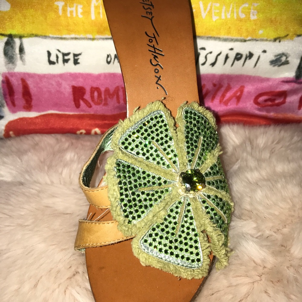 Betsey Johnson 🦋 Platforms 👠👡