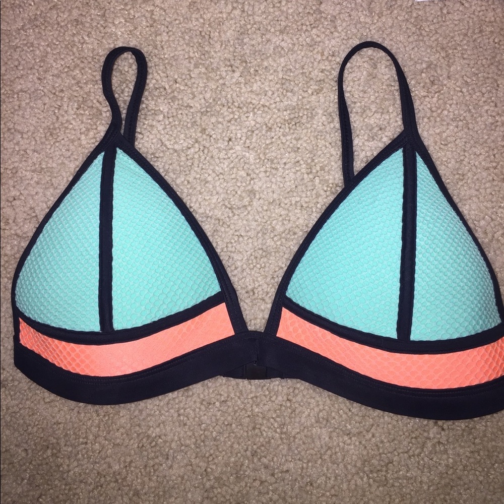 Triangl Top