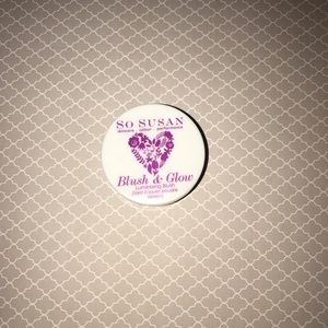 SO SUSAN Luminizing Blush in ROSE RUST