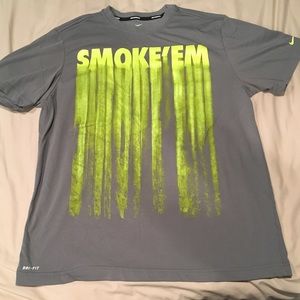 New with out tags Nike dry fit shirt