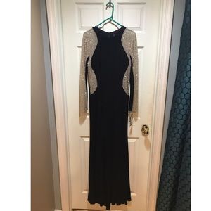 XSCAPE gown