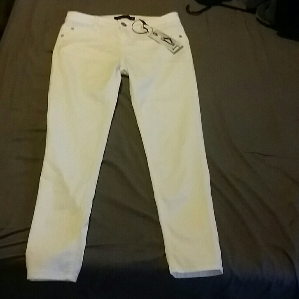 Skinny jeans