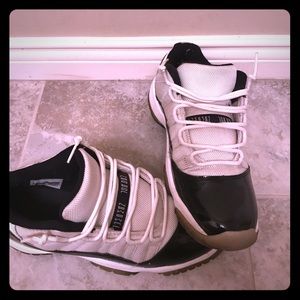 Jordan 11 Sneakers