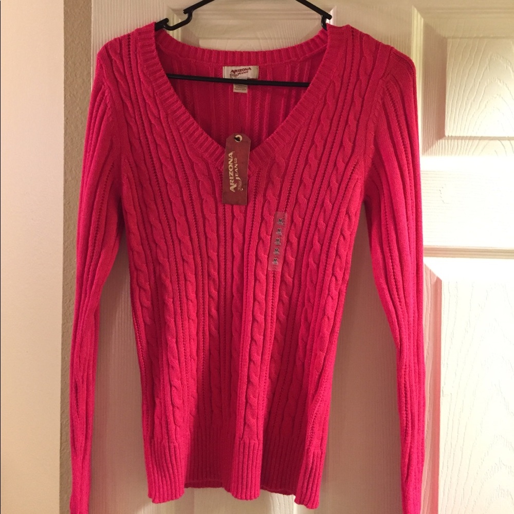 V neck sweater