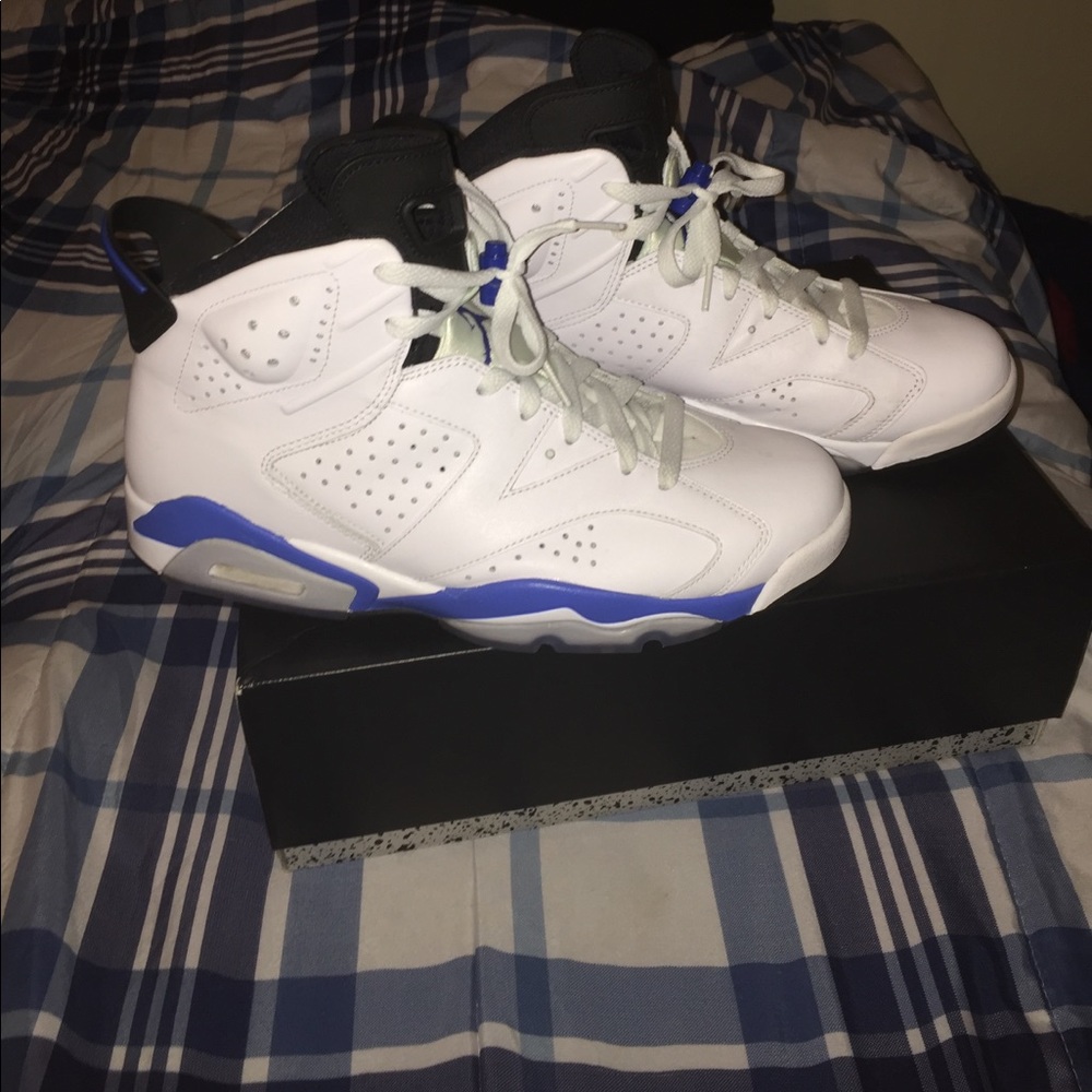 Jordens 6's retro