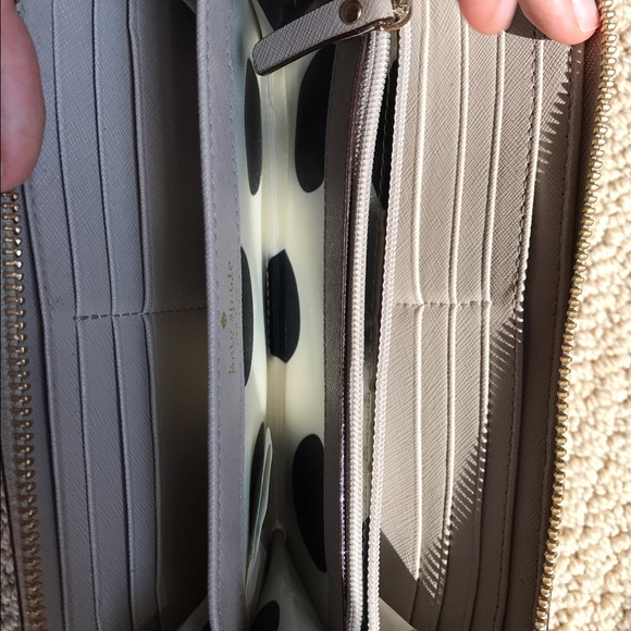 Kate Spade Wallet - Picture 4 of 4