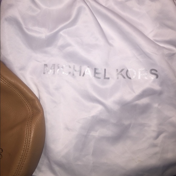 Authentic Michael Kors long strap Hobo bag - Picture 6 of 8