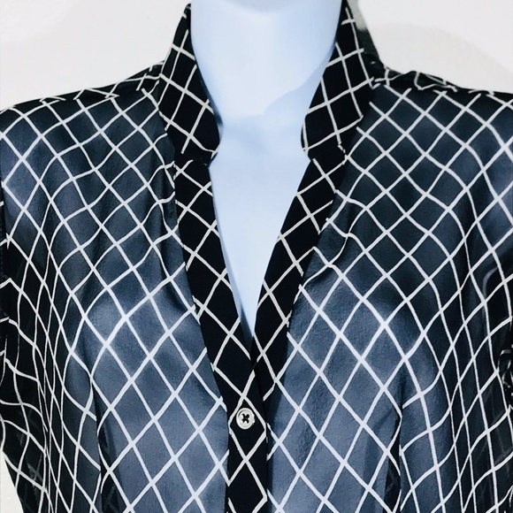 SOLD Express Design Studio Diamond Print Silk Top - Picture 2 of 4