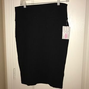 NWT Lularoe Cassie
