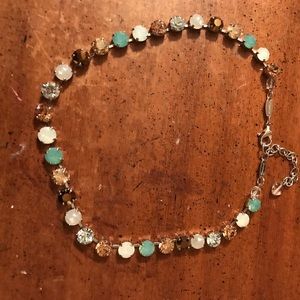 Sabika choker