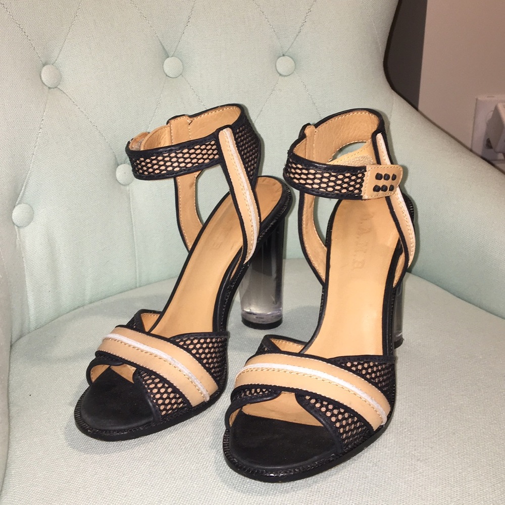 Sassy AF LAMB Heels • Size 8 • Beige/Black