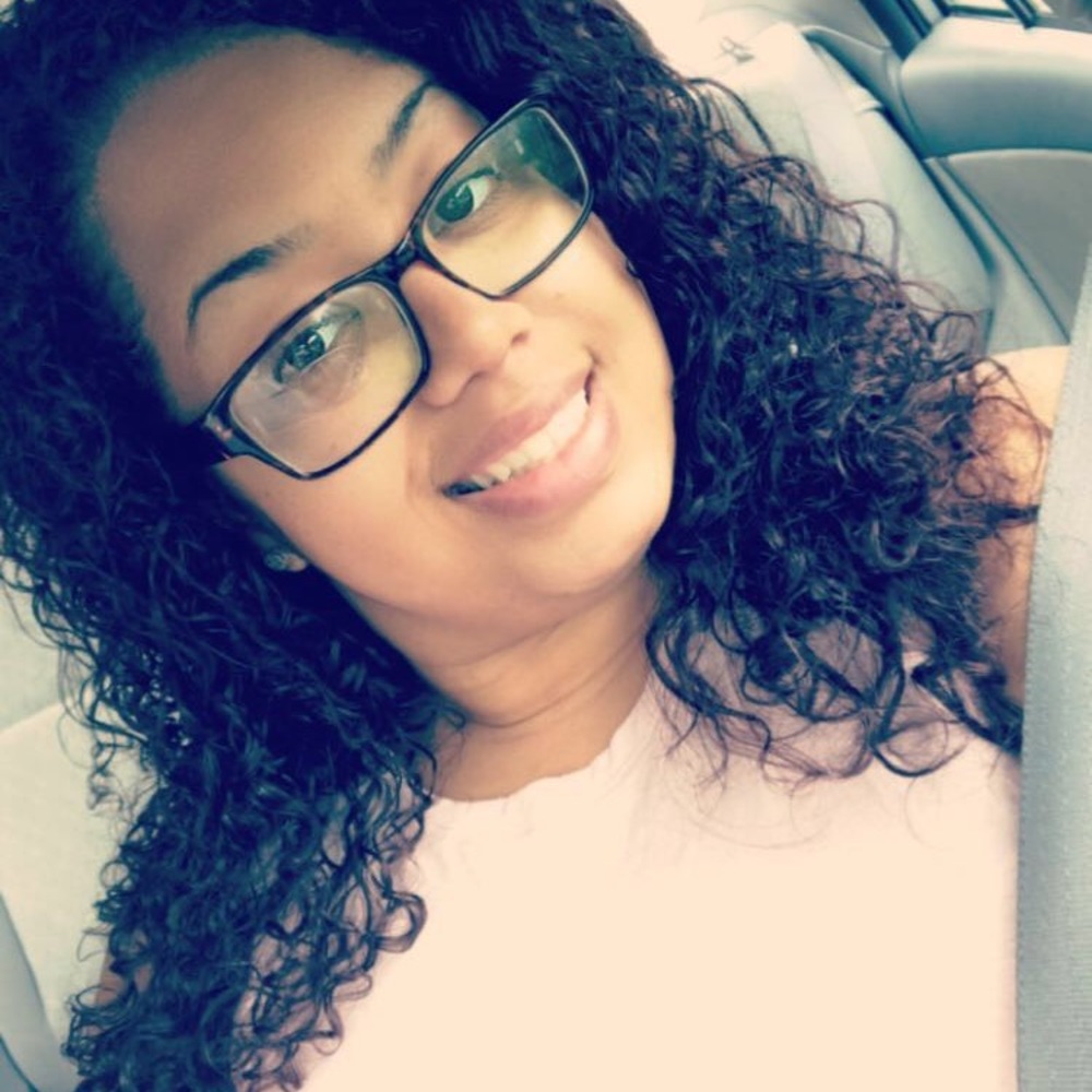 Meet your posher, Alexis. 💜