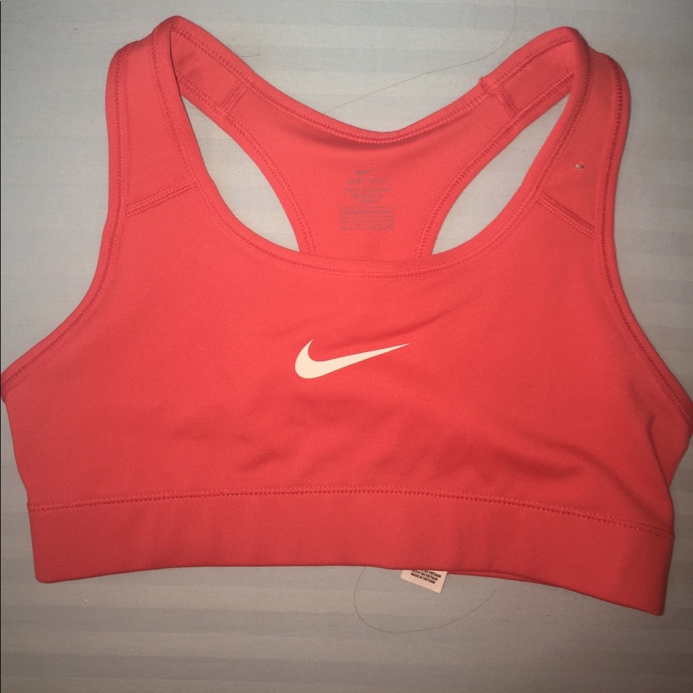 Nike coral racerback sports bra medium support