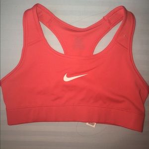 Nike coral racerback sports bra medium support