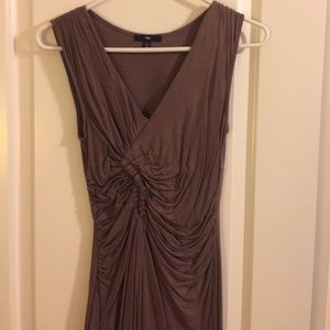 Form fitting Gap dress