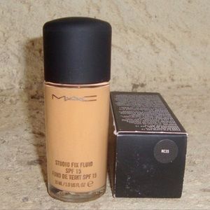MAC studio fix liquid foundation authentic NC35
