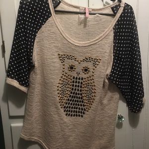 Stylish Boutique Owl top