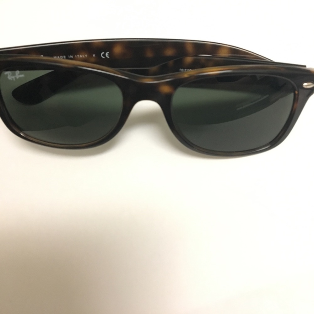 Ray Ban style New Wayfarer glasses lightly used
