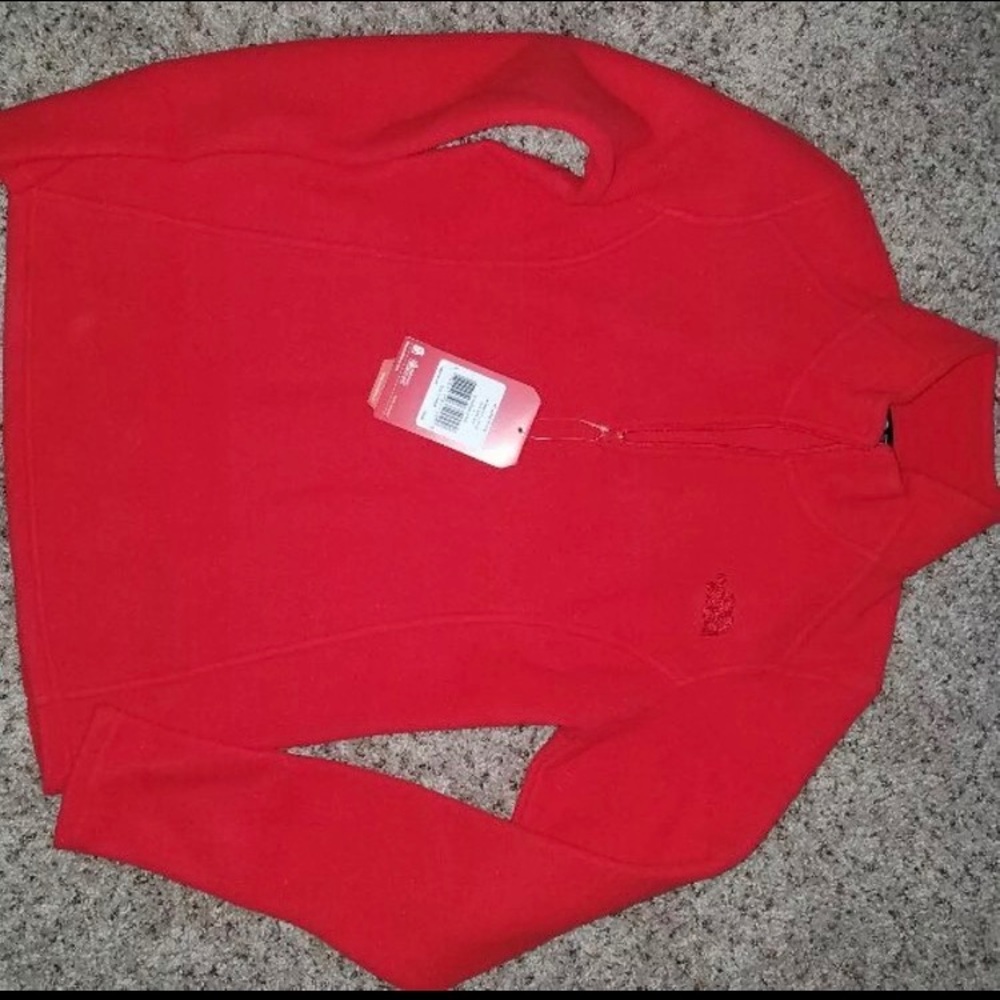 NWT red north face fleece