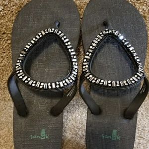 Sanuk sandals