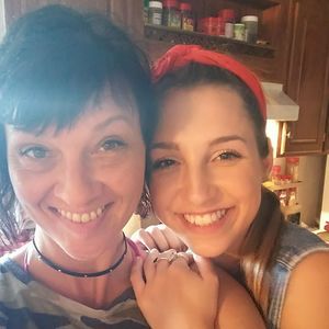 Meet your Posher, Leah