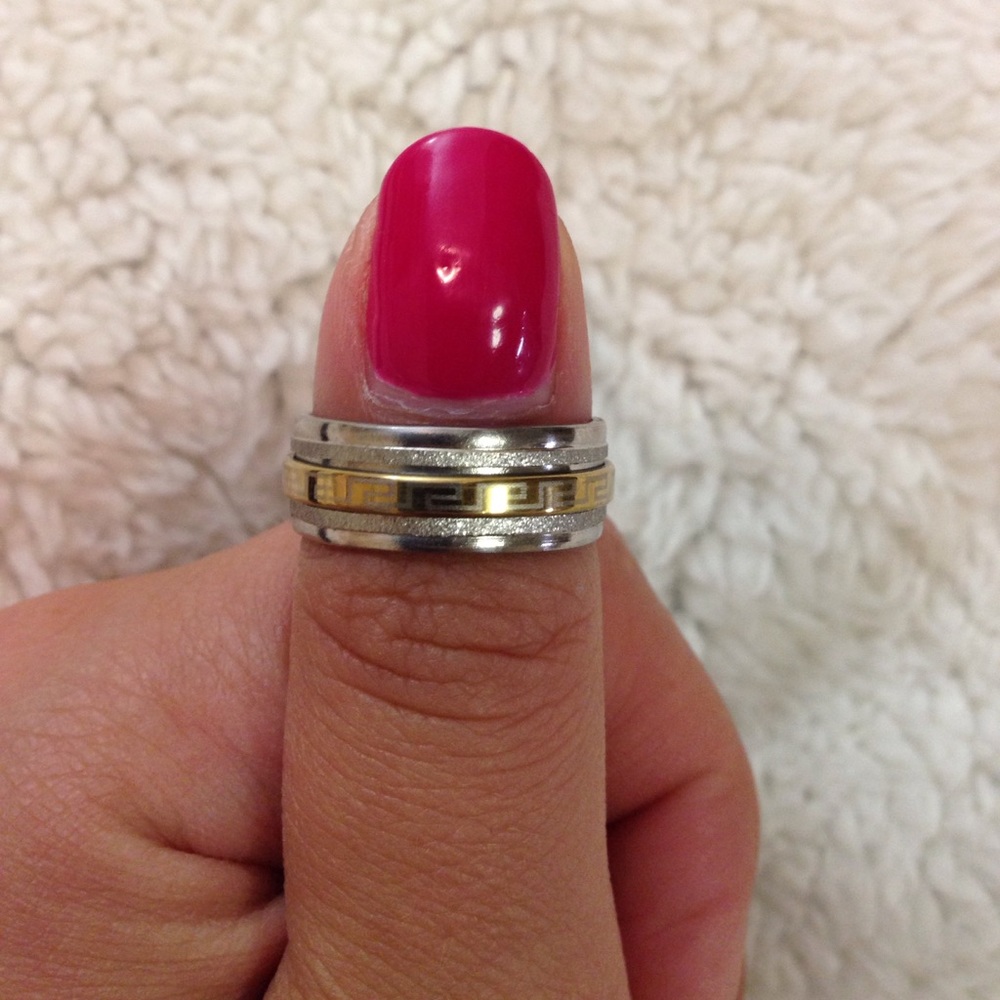 Stainless steel ring