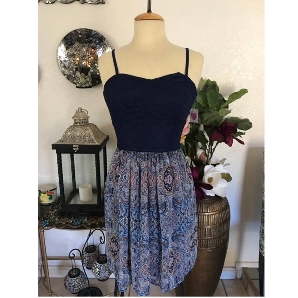NWT AVW Blue Dress Size L