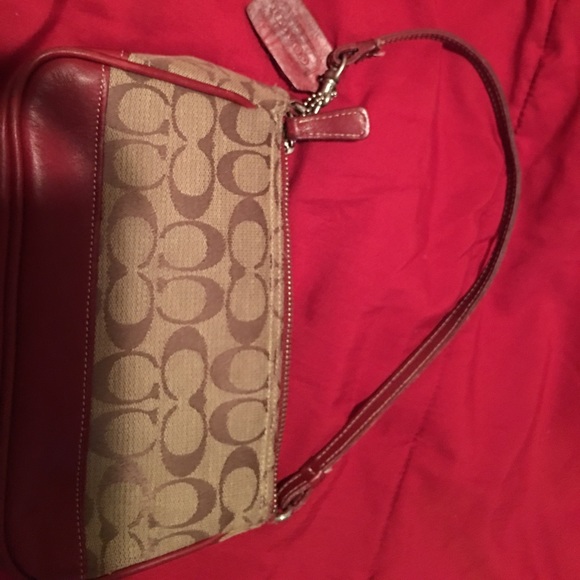 Authentic Coach bag - Picture 2 of 4