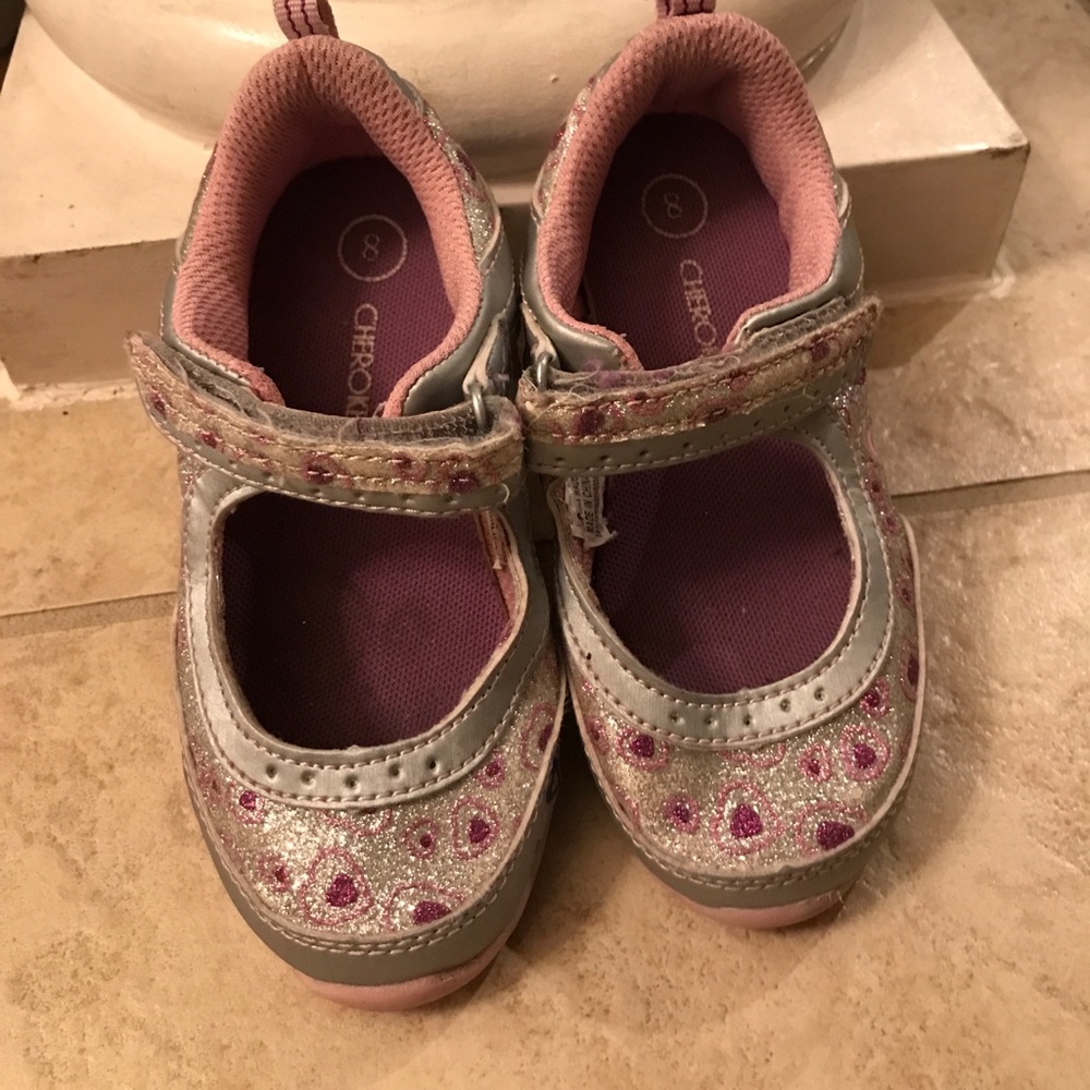 Little girl's size 8🦋🦋🦋