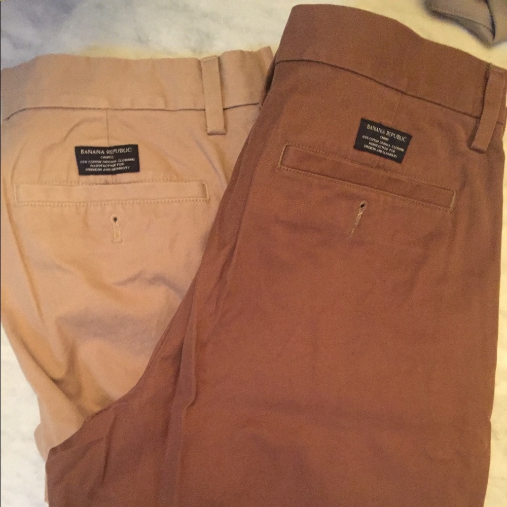 2 banana Republic chino pants for $20