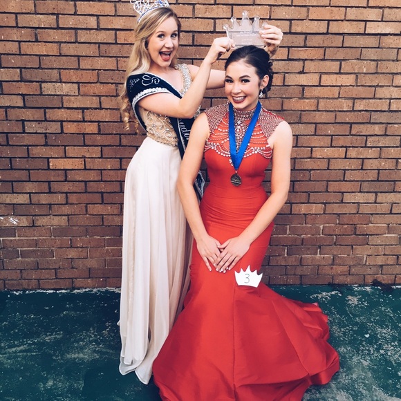 ivory formal dress w/ gold& silver beading - Picture 3 of 4