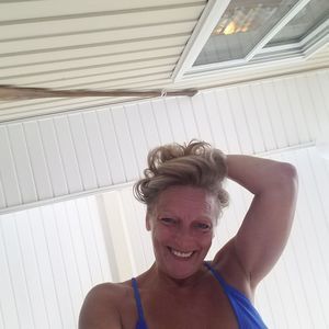 Meet your Posher, Shelly