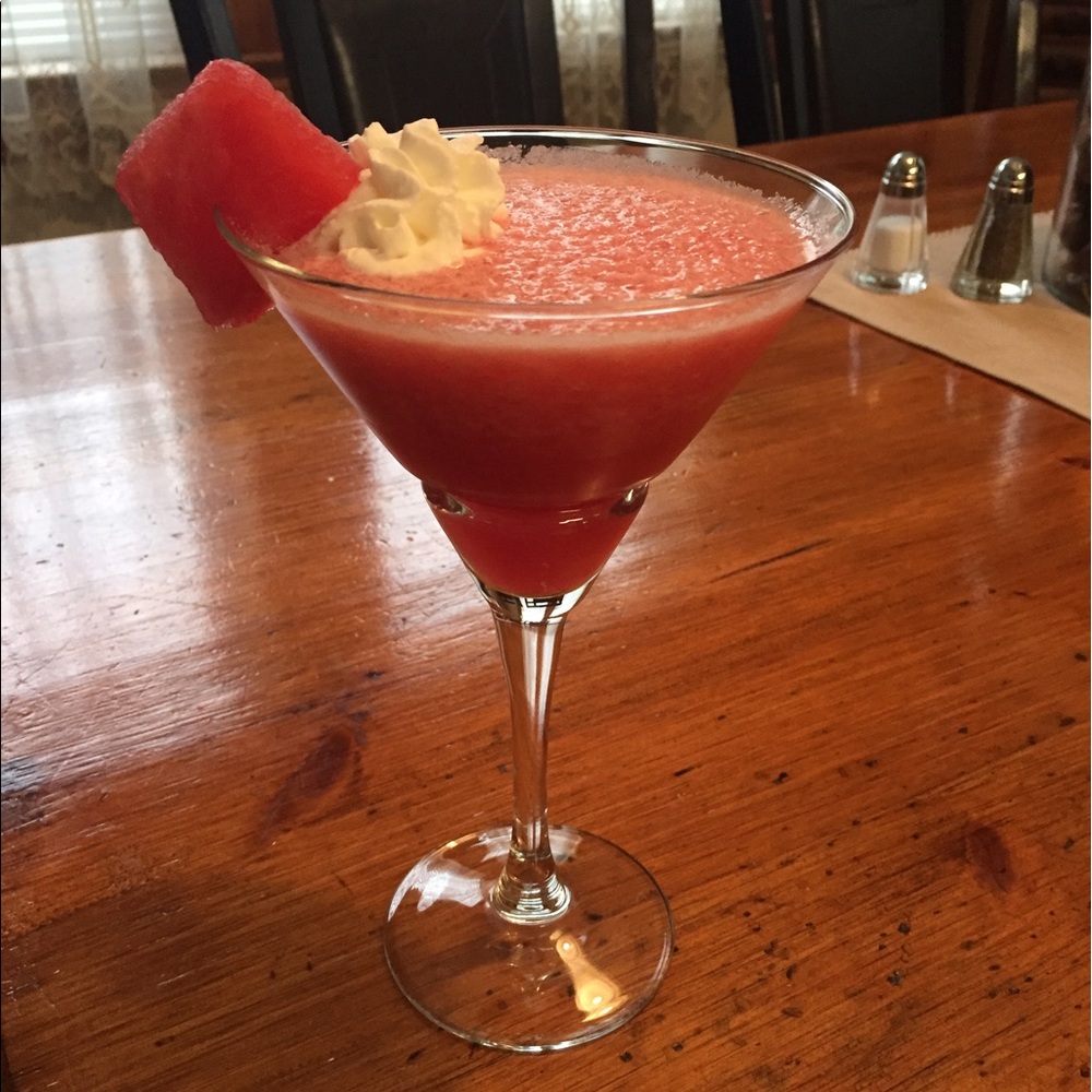 Meet your Posher, Sandra