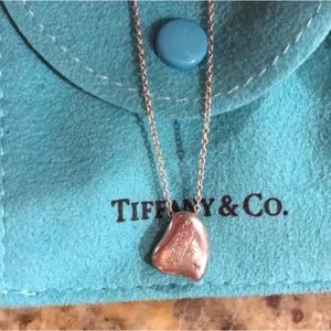 Elsa Peretti Full Heart Pendant